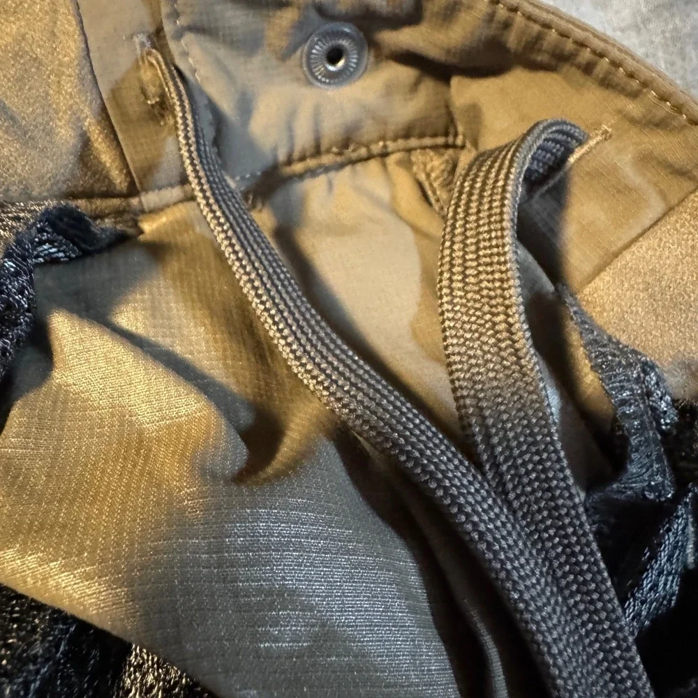 NEW The North Face Paramount Convertible Hiking Pants Shorts Men's 34 Brown Camp